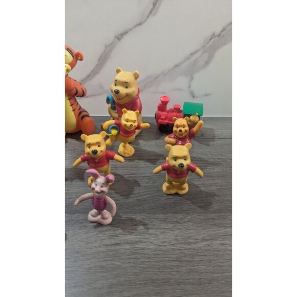 vtg Disney Winnie The Pooh Figurine Tigger Eeyore Piglet cake toppers toys lot - Picture 7 of 8
